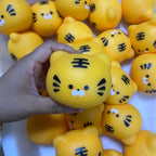 Crunchy pink pig squishy ball - view 27