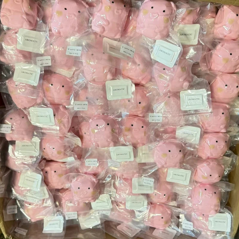 Crunchy pink pig squishy ball - view 14