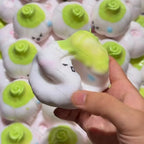Crunchy garlic squishy stress ball - view 4