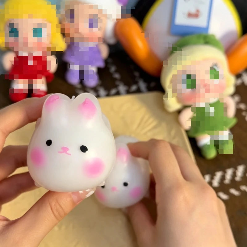 Crunchy pink pig squishy ball - view 16