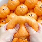 Halloween crunchy pumpkin squishy ball - view 4