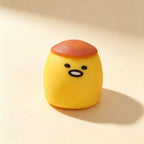 Crunchy pink pig squishy ball - detail